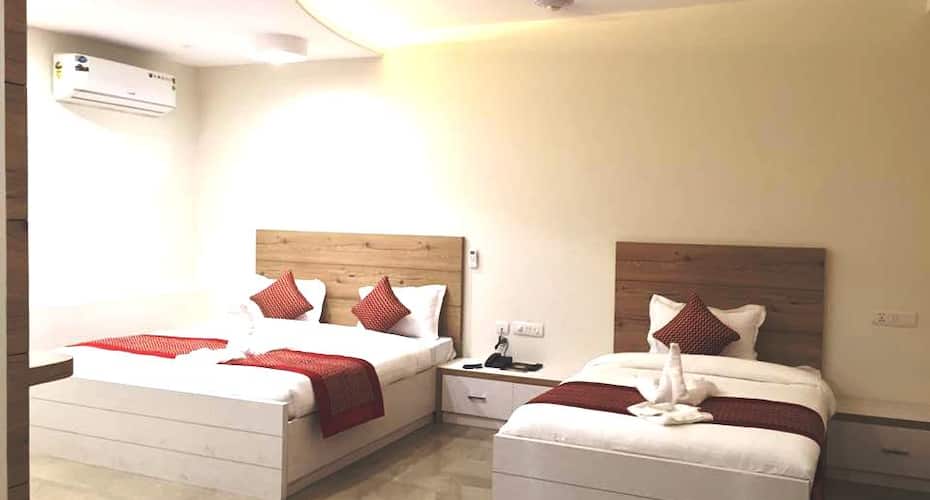 Hotel Good Luck @ Delhi Airport, New Delhi 4